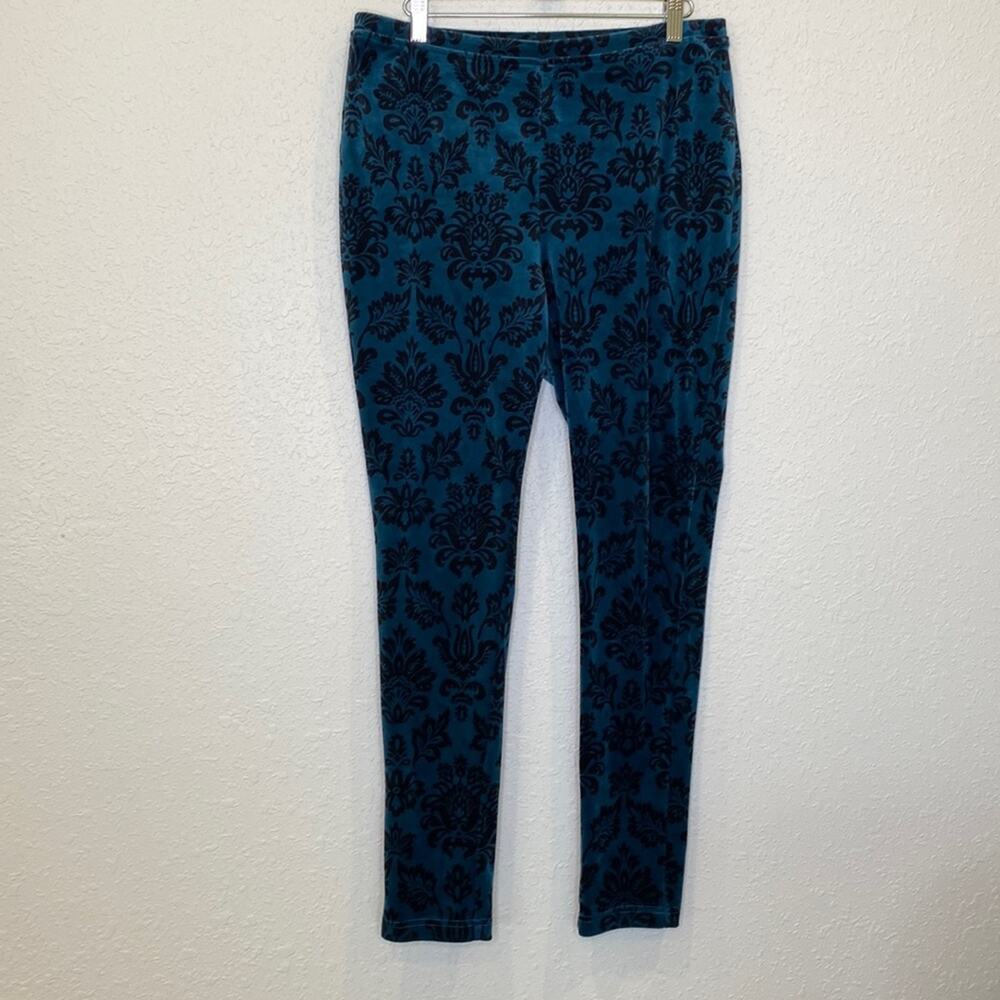 Chico’s Zenergy Velour Printed Leggings EUC Sz 8/10 Stretchy Polyester Women’s
